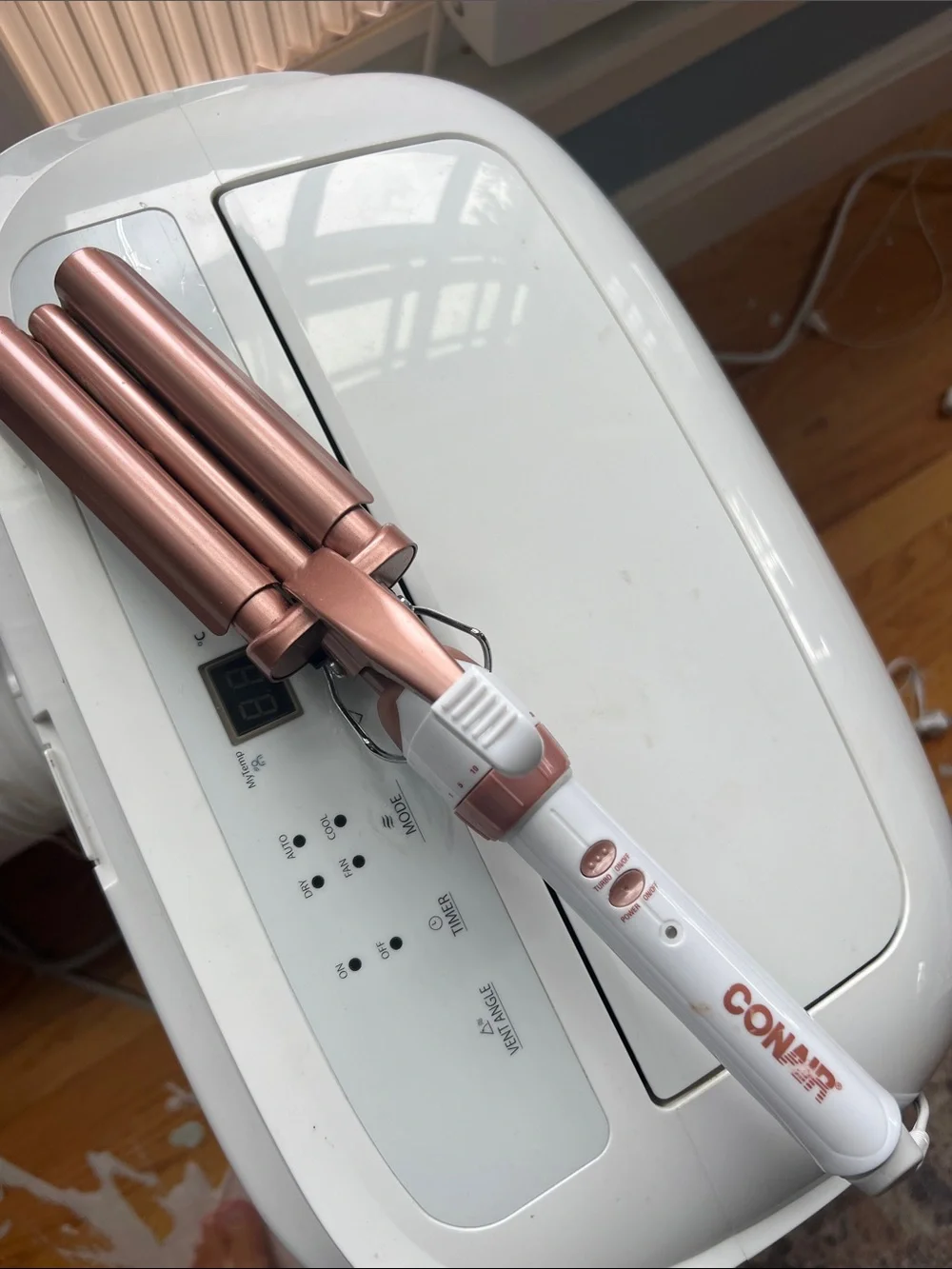 Conair Rose Gold Triple Barrel Hair Waver - White Handle